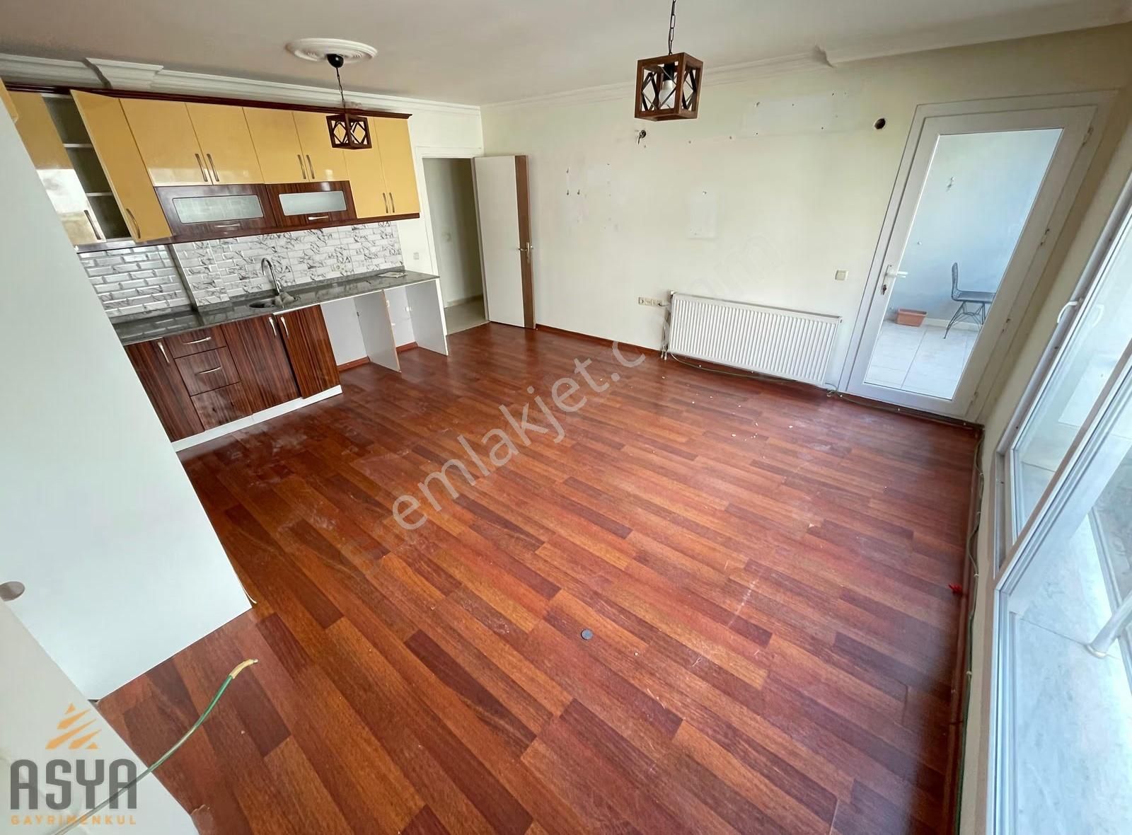 Site İçerisinde /merkezi Isıtmalı-balkonlu-çok Geniş Ferah 2+1** - Görsel 8