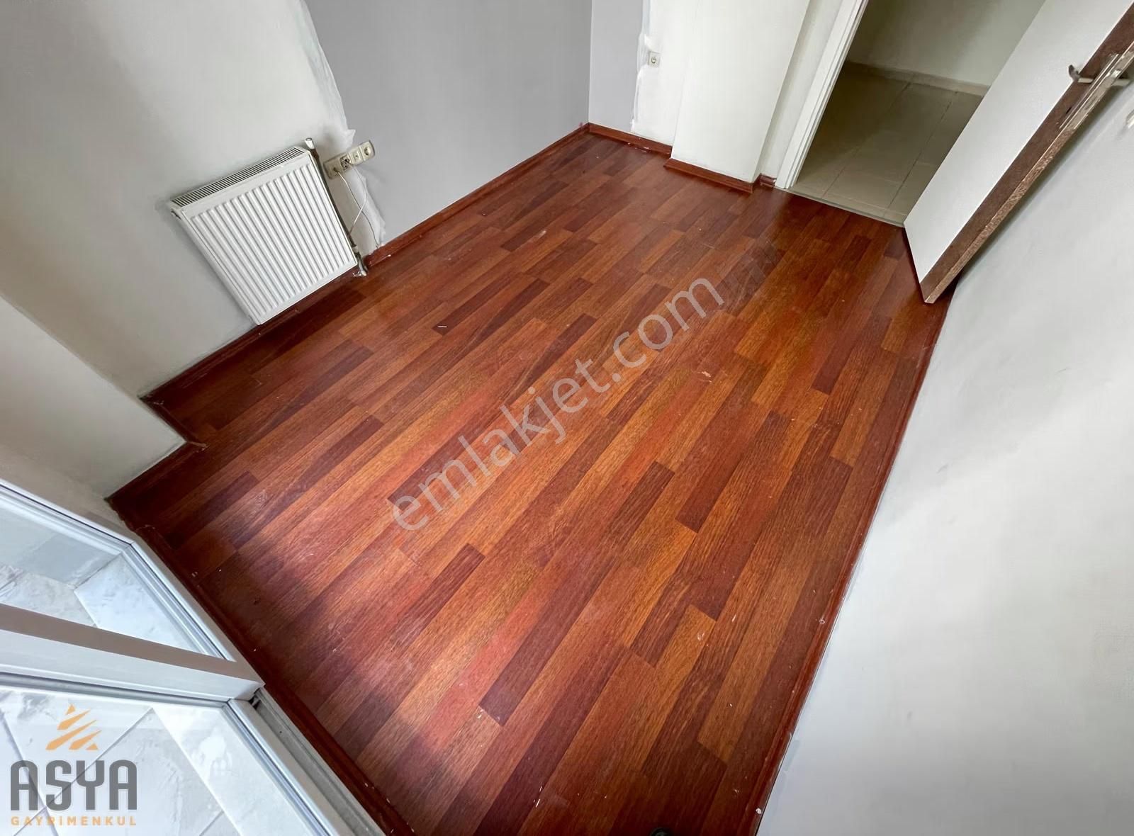 Site İçerisinde /merkezi Isıtmalı-balkonlu-çok Geniş Ferah 2+1** - Görsel 2