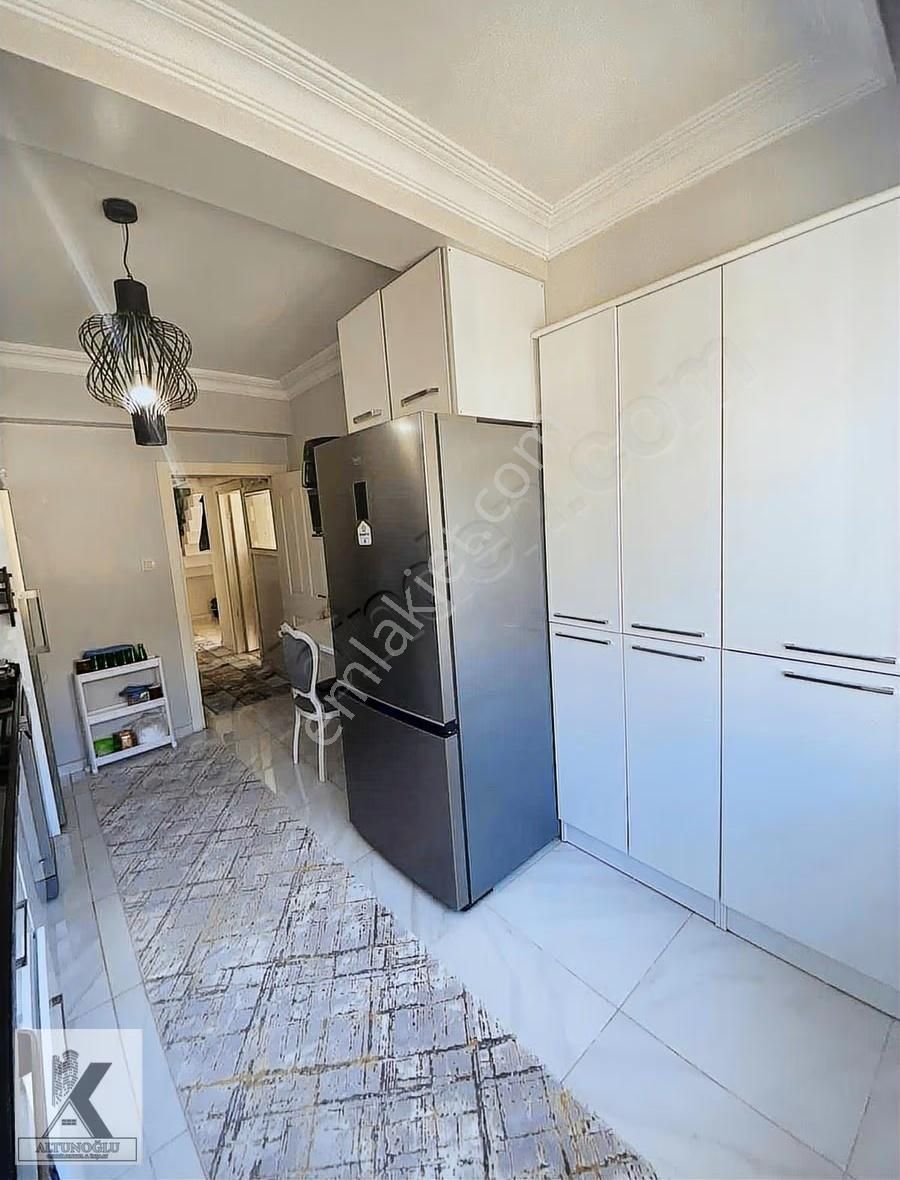 Reşitpaşa Caddesinde Deniz Manzaralı Asansörlü 4+1 180 M2 - Görsel 9