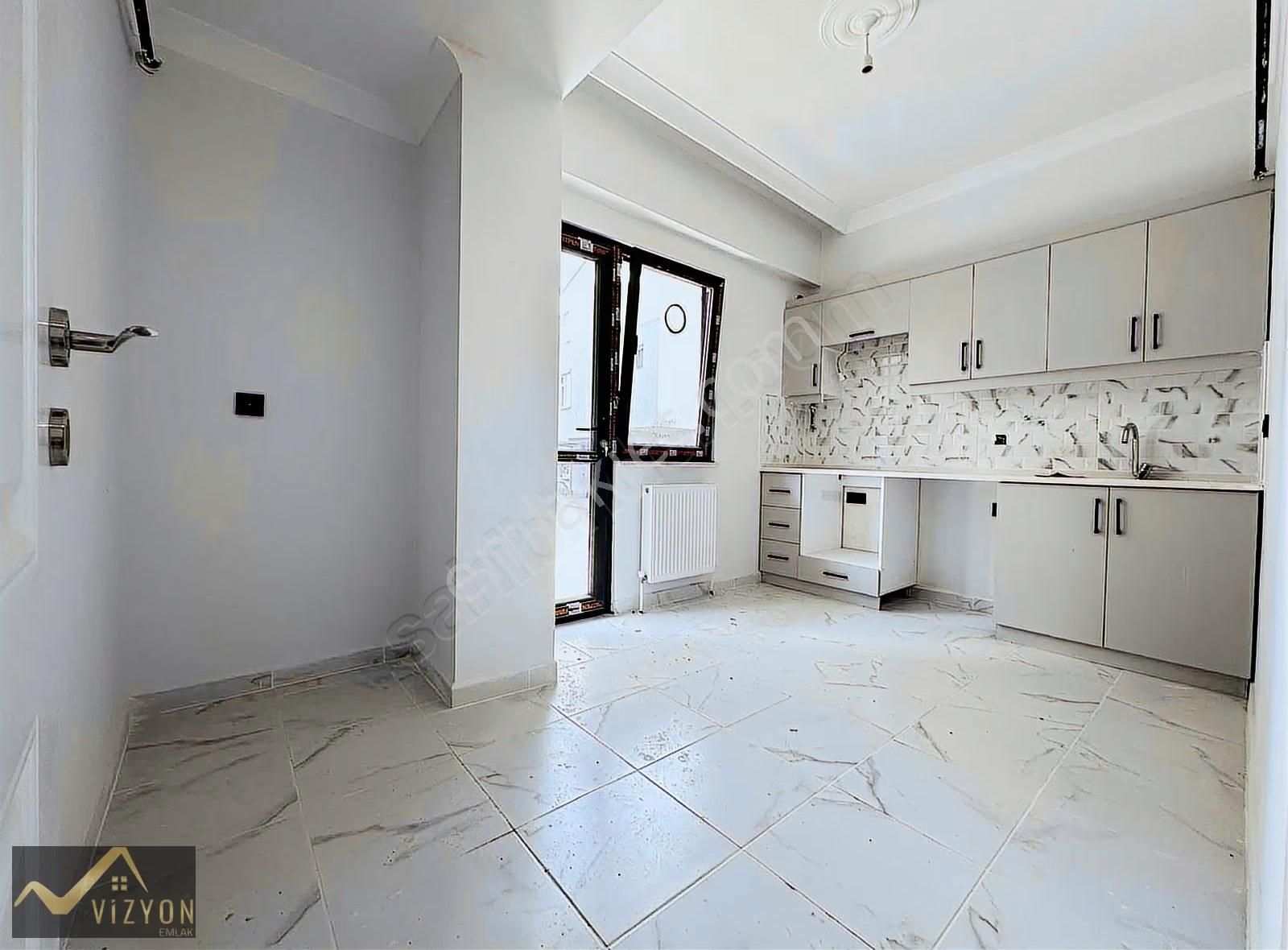 Vizyon Emlak'tan Marmarayın Yanı Başında K.otoparklı 2+1 Daire - Görsel 9