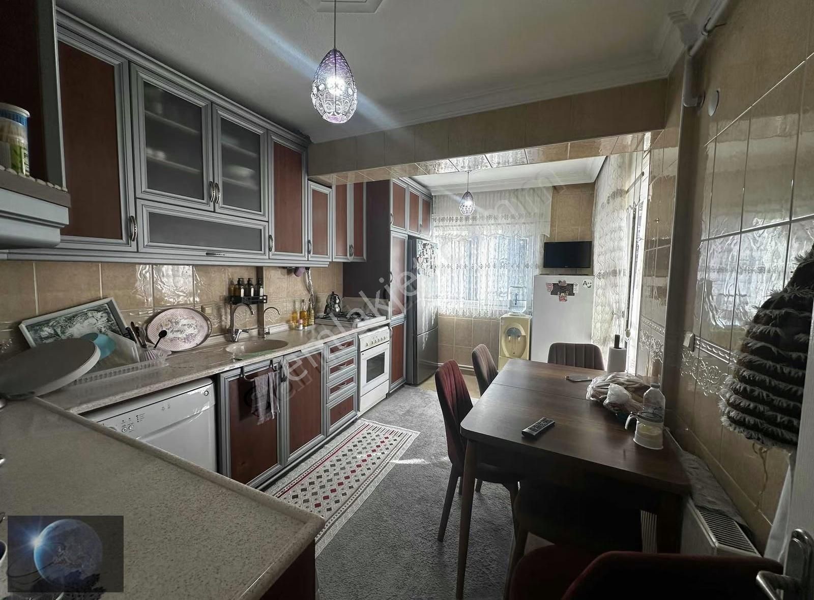 Buca Göksu Merkez'de Satılık 3+1 D.gazlı Bakımlı Daire - Görsel 17