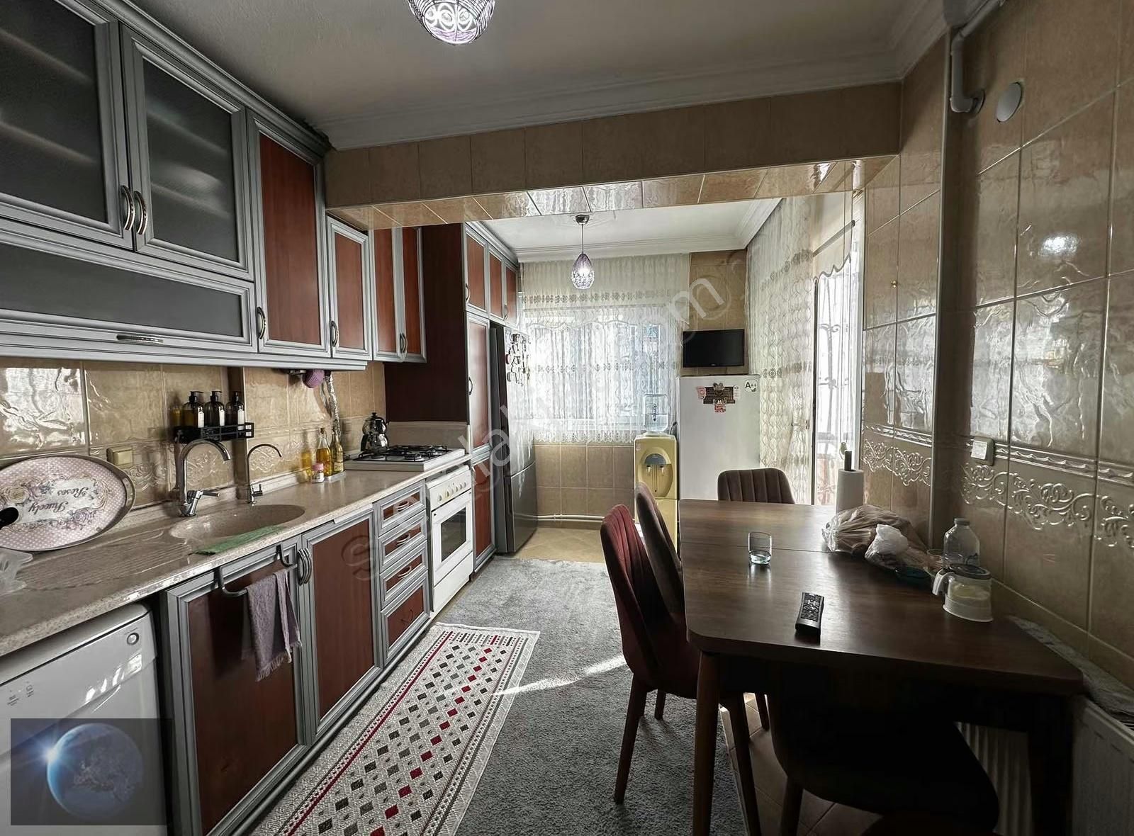 Buca Göksu Merkez'de Satılık 3+1 D.gazlı Bakımlı Daire - Görsel 27