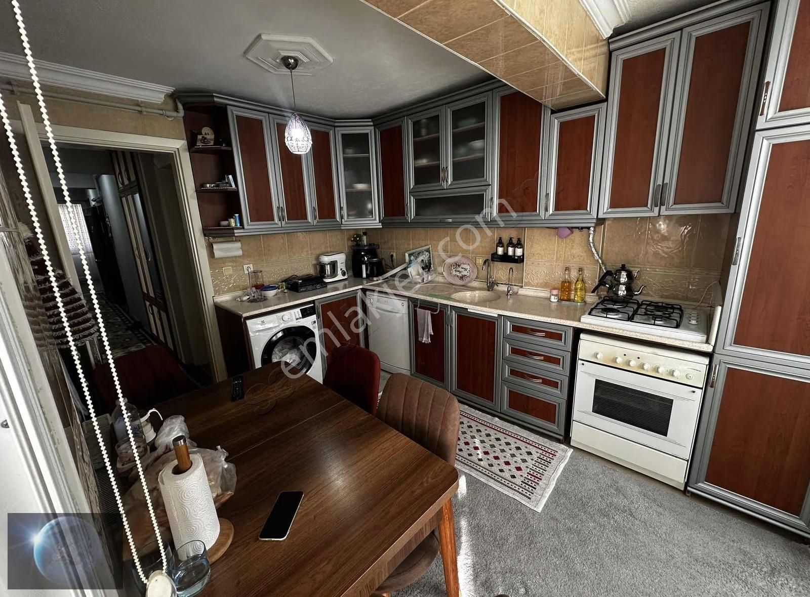 Buca Göksu Merkez'de Satılık 3+1 D.gazlı Bakımlı Daire - Görsel 16