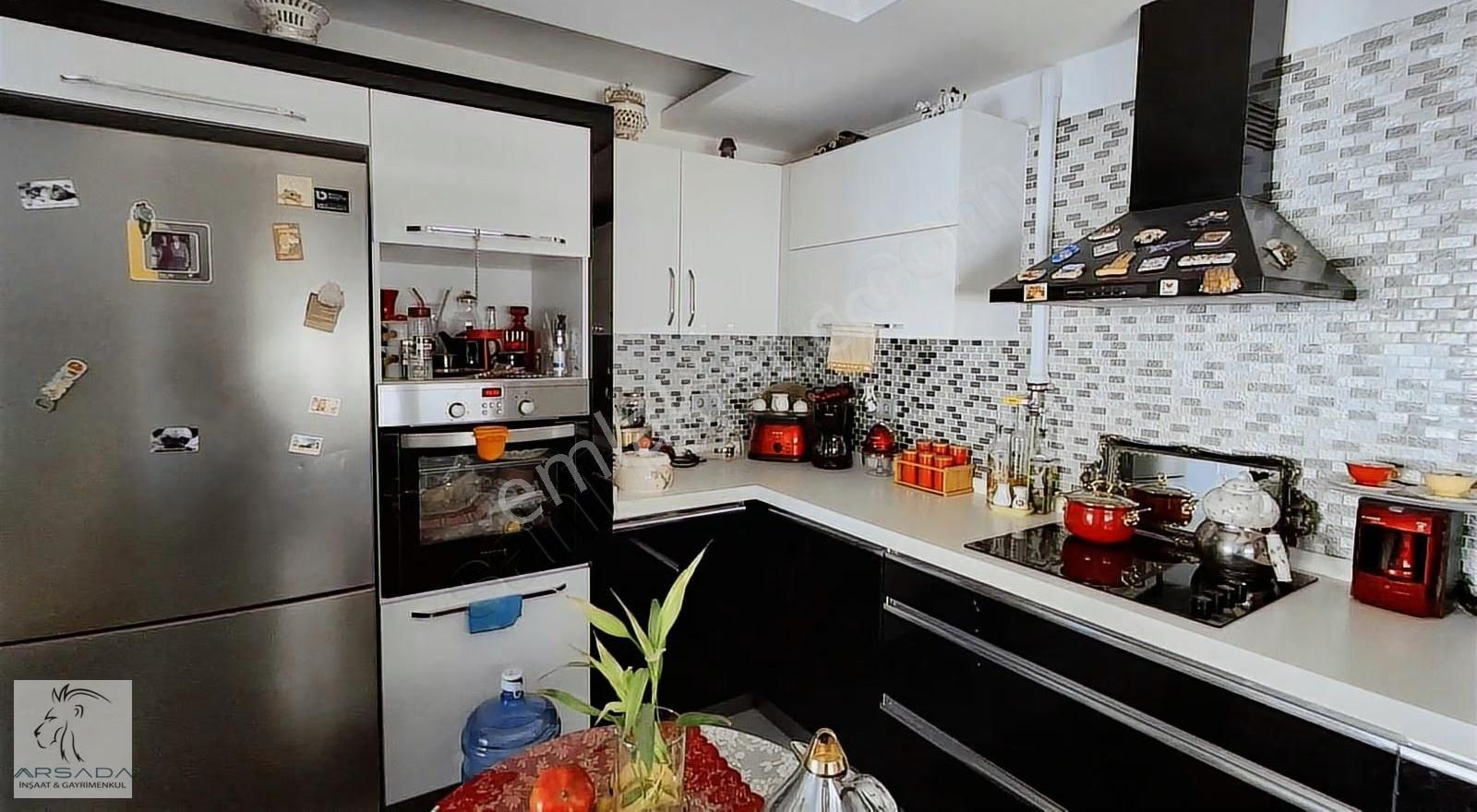 Kuşadası'nda Rezidans Da 3+1 Daire - Görsel 17