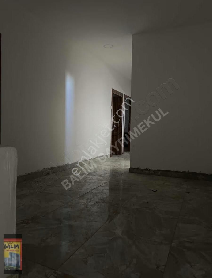 Halıcılar Sitesi'nde Kiralık İş Yeri - Görsel 12