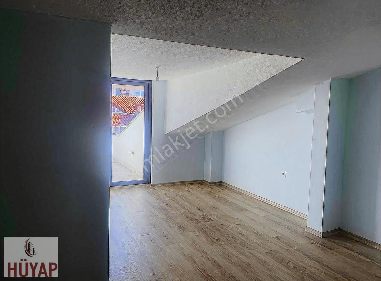 Çanakkale Barbaros'ta Satılık 2+1 Dubleks Daire - Görsel 11