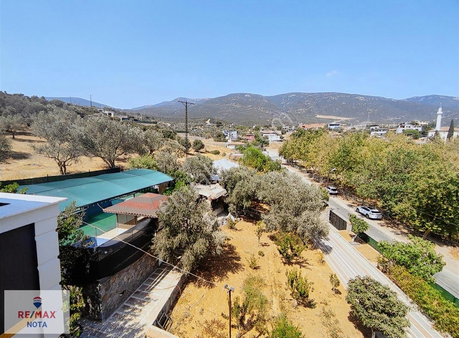Kemalpaşa Sütçüler'de İçinde 200 M2 Havuzlu Villa Olan Arazi. - Görsel 22