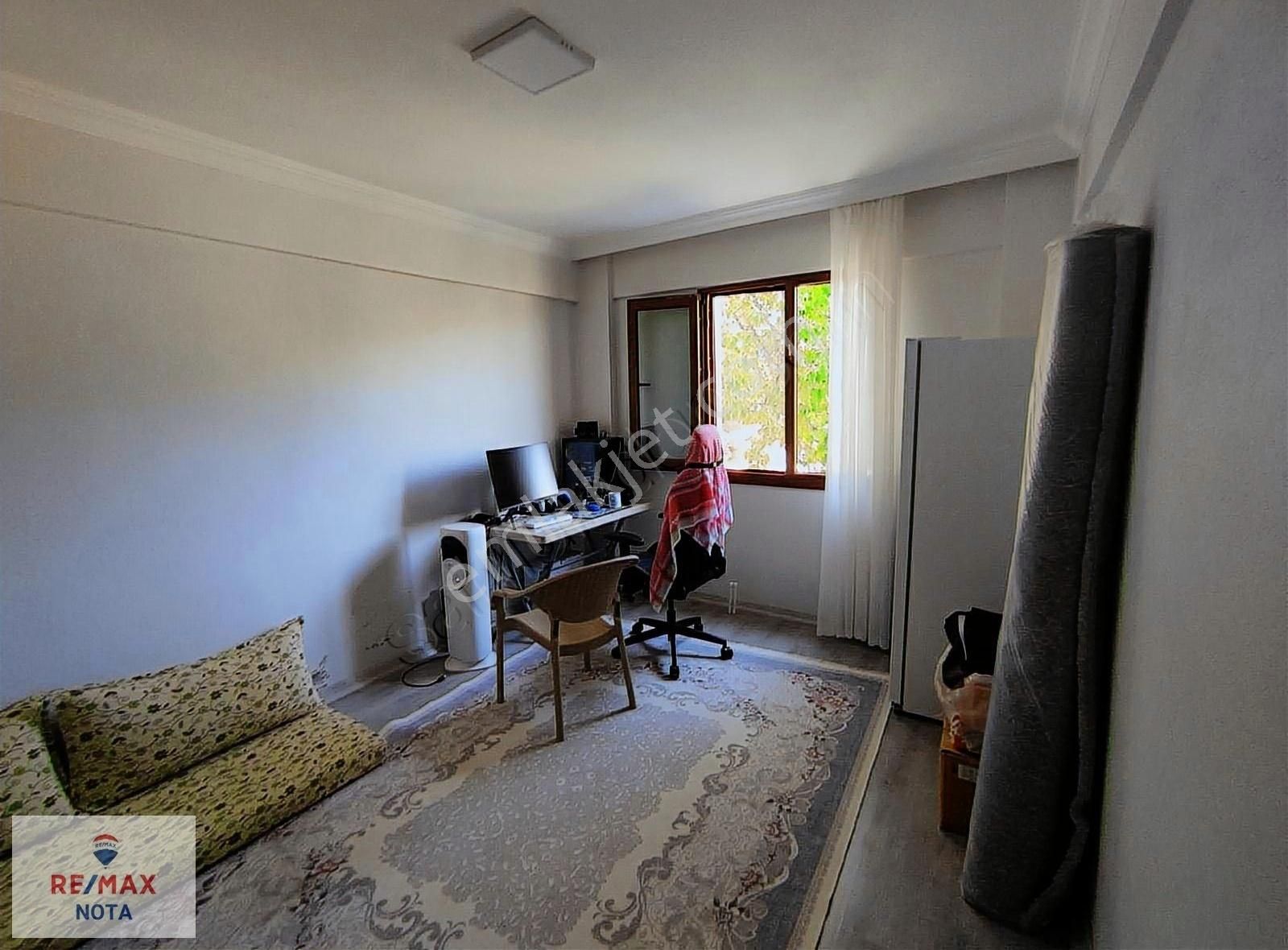 Kemalpaşa Sütçüler'de İçinde 200 M2 Havuzlu Villa Olan Arazi. - Görsel 31
