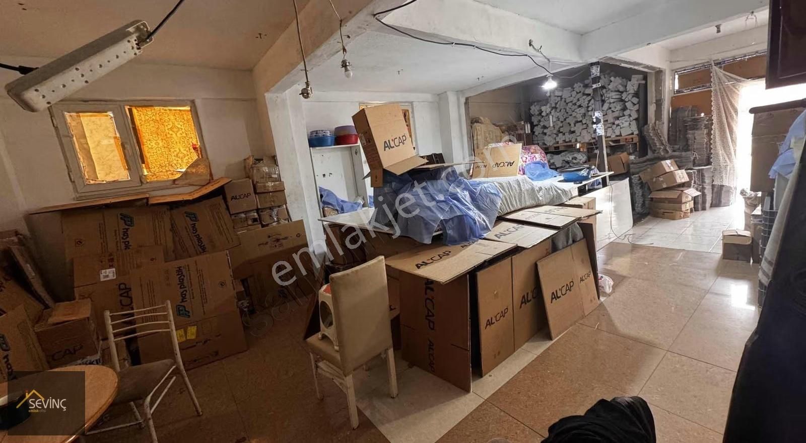 Sevinç Emlak Tan Cem Evinin Karşi Sokaginda Satilik Dükkan - Görsel 11