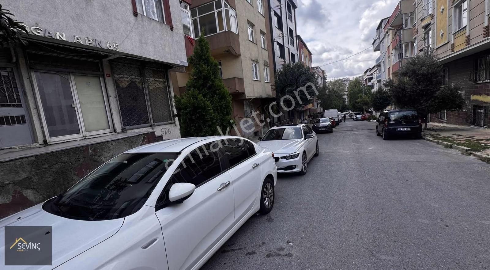 Sevinç Emlak Tan Cem Evinin Karşi Sokaginda Satilik Dükkan - Görsel 4