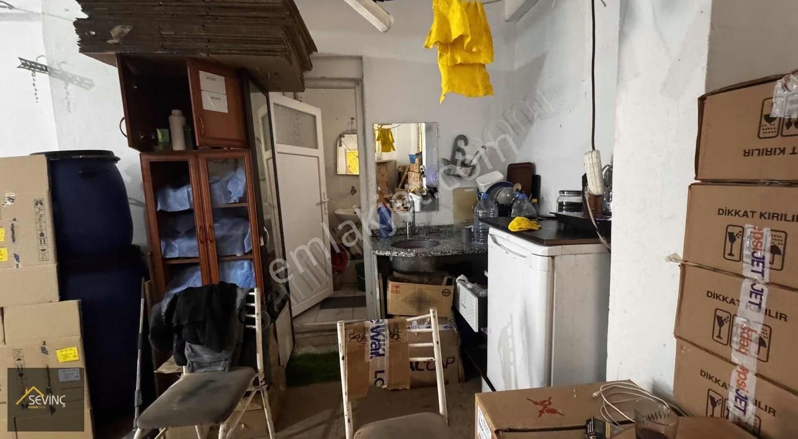 Sevinç Emlak Tan Cem Evinin Karşi Sokaginda Satilik Dükkan - Görsel 2