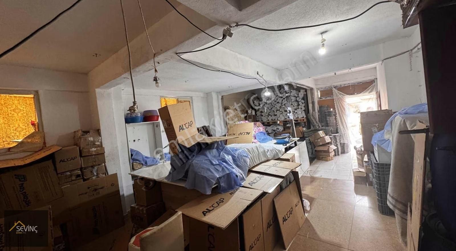 Sevinç Emlak Tan Cem Evinin Karşi Sokaginda Satilik Dükkan - Görsel 9