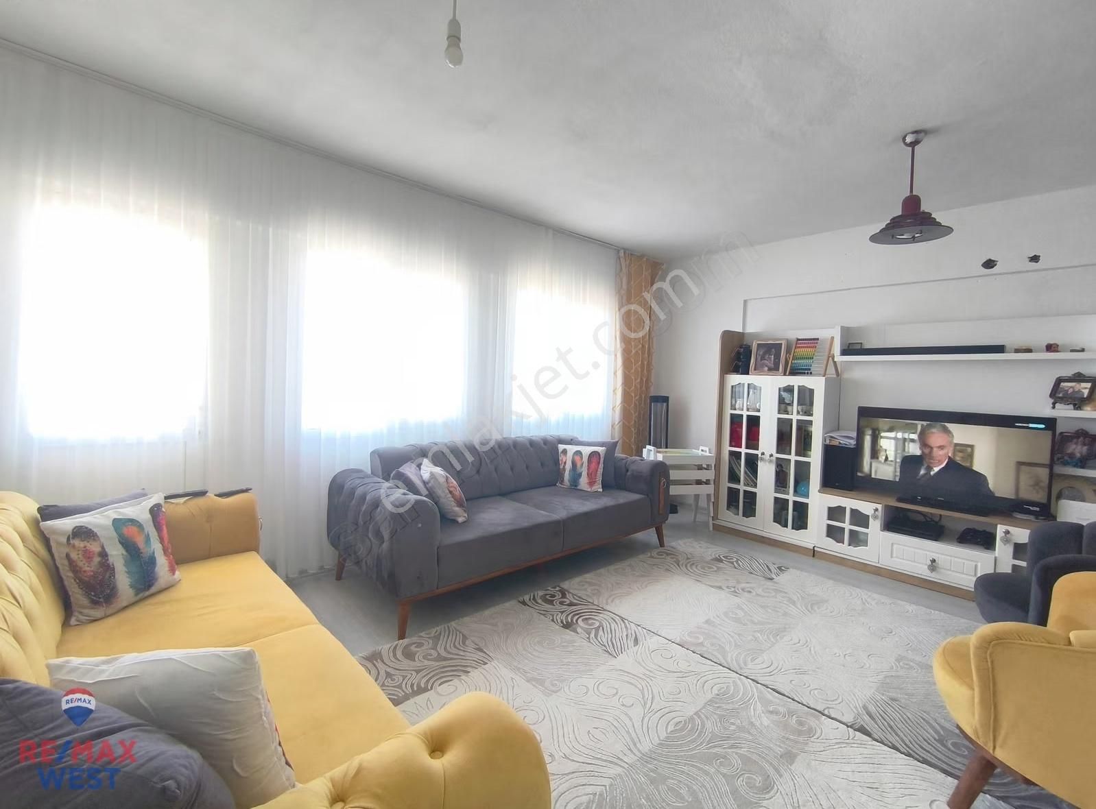 Remax West'ten Çanakkale Asfatına Cephe Harika Manzaralı 3+1 - Görsel 12