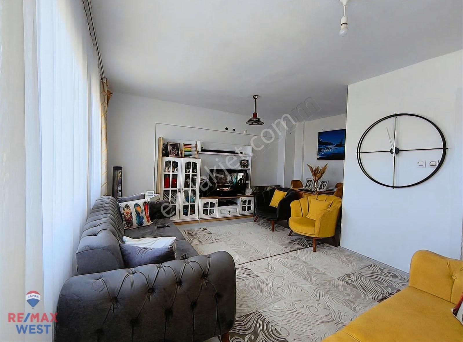 Remax West'ten Çanakkale Asfatına Cephe Harika Manzaralı 3+1 - Görsel 2