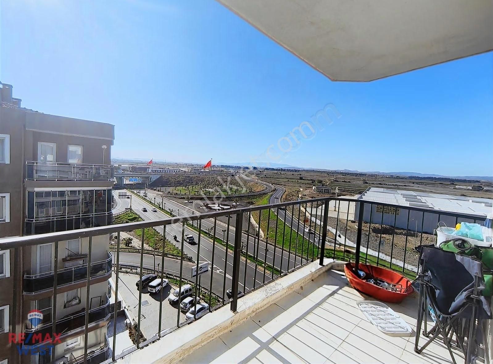 Remax West'ten Çanakkale Asfatına Cephe Harika Manzaralı 3+1 - Görsel 3