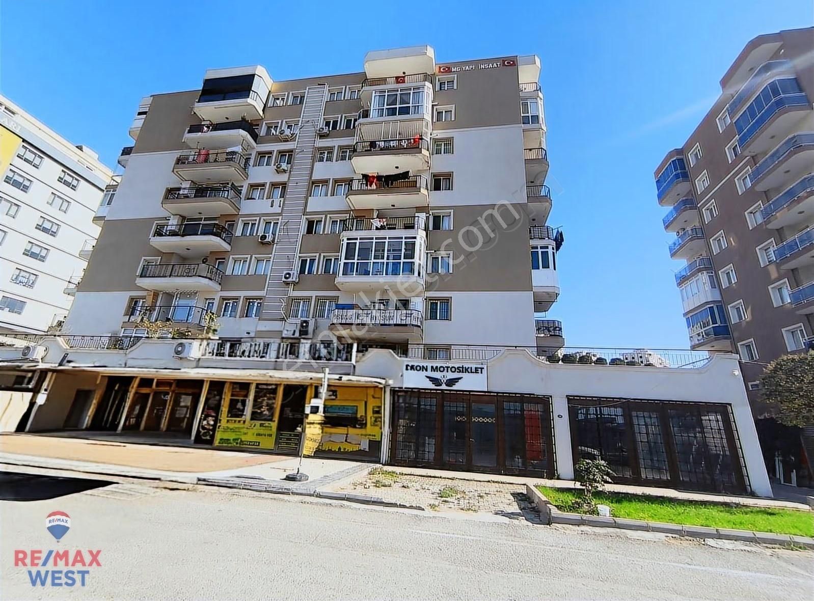 Remax West'ten Çanakkale Asfatına Cephe Harika Manzaralı 3+1 - Görsel 15