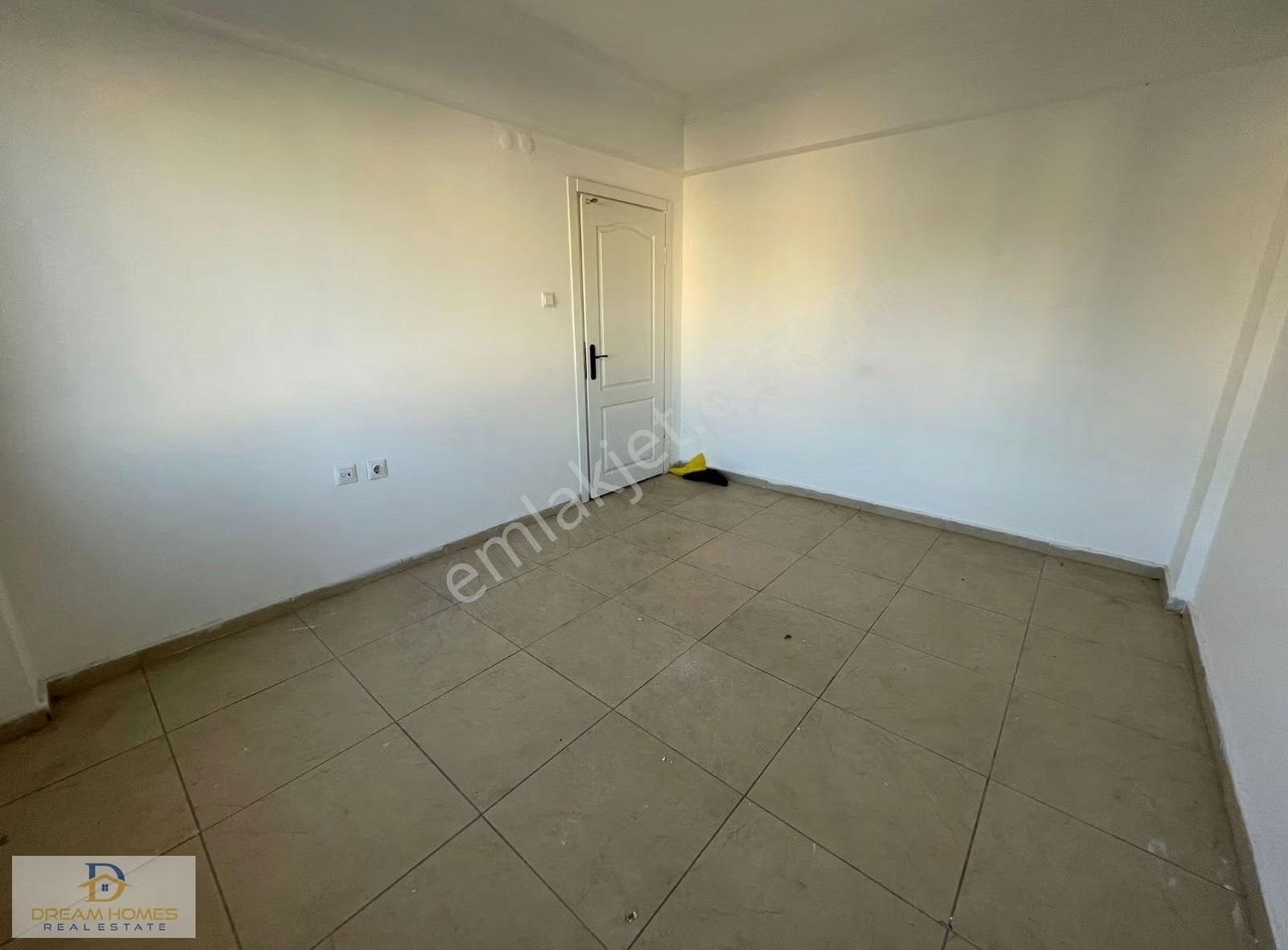 Tuzla Ana Yol Üstü Kiralık 2+1 Daire - Görsel 7