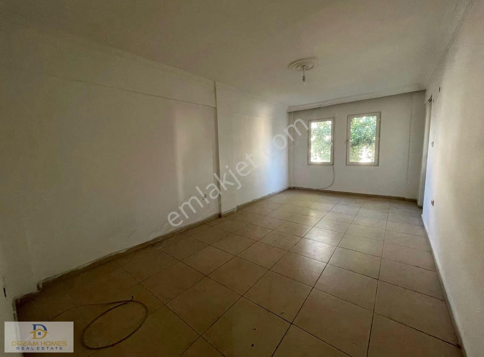 Tuzla Ana Yol Üstü Kiralık 2+1 Daire - Görsel 10