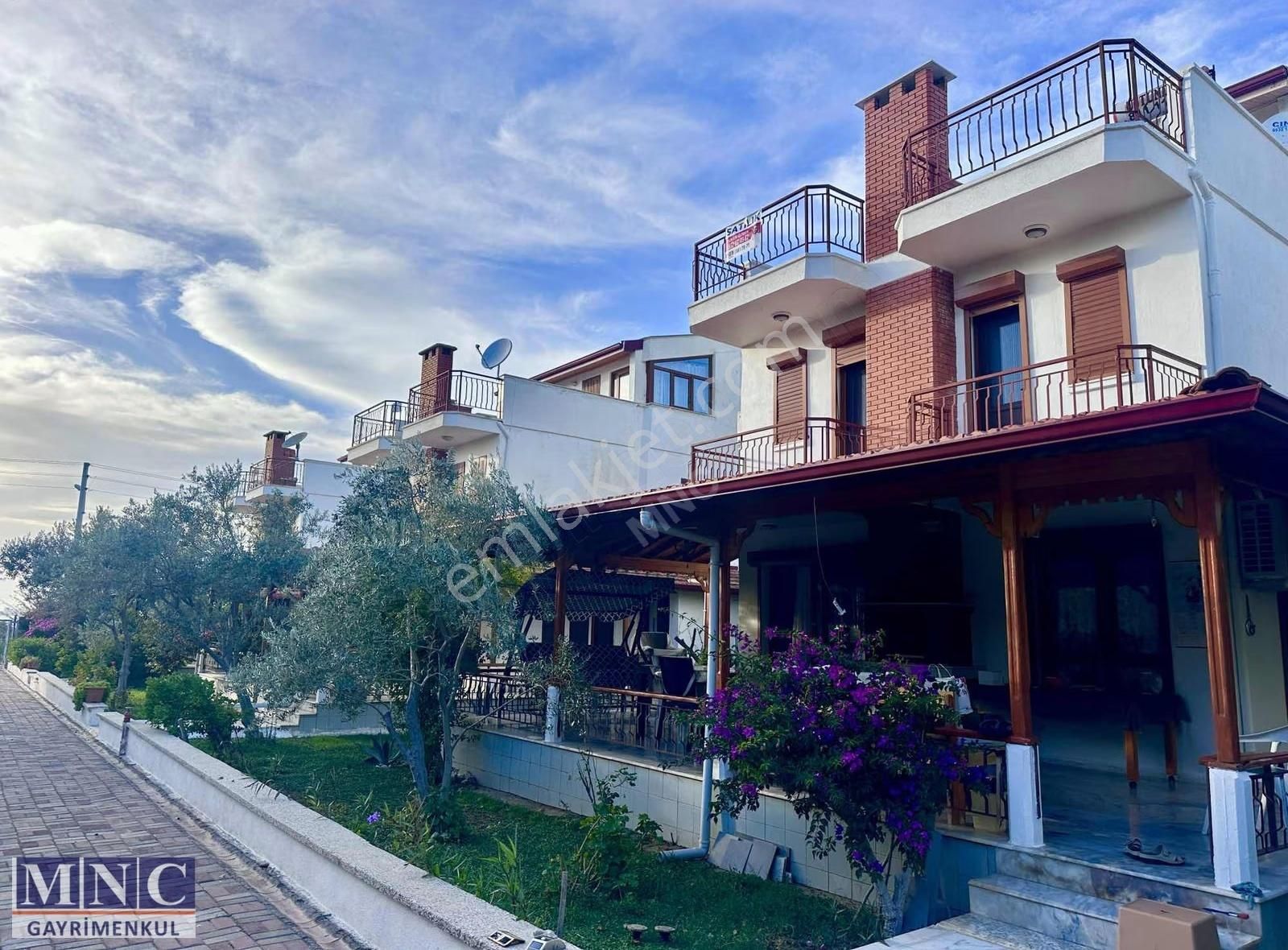 Plaja Adını Veren Site İncekum'da Geniş Teraslı Sahile İlk Site - Görsel 22