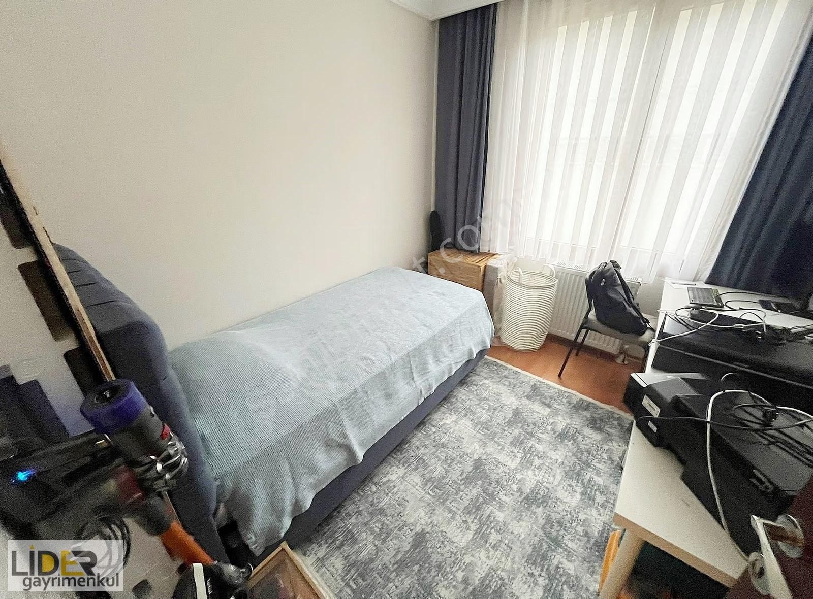 Lider'den İdealtepe Metroya Yakın 8 Yıllk 2.kat Ön Köşe Lüks 3+1 - Görsel 7