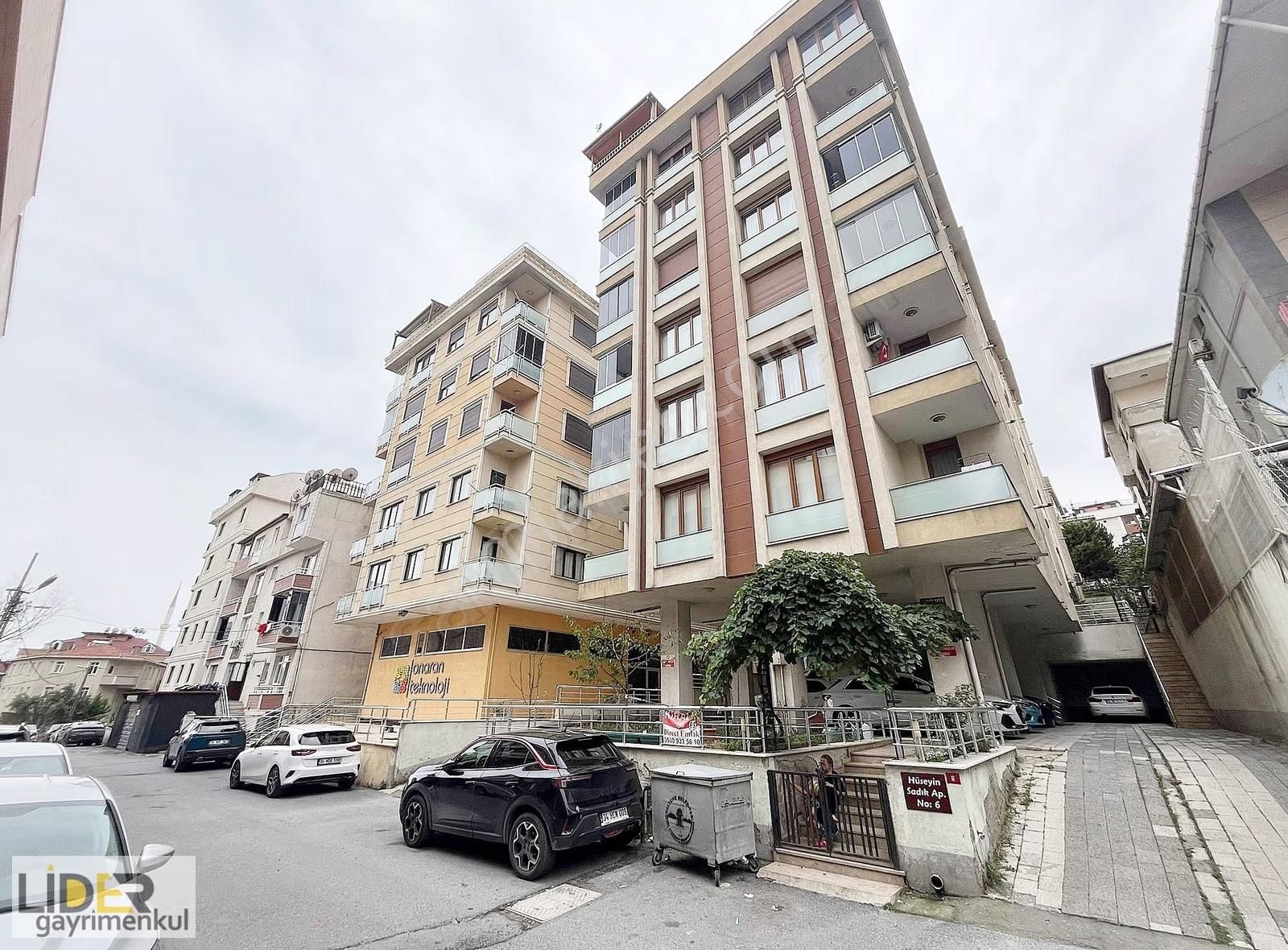 Lider'den İdealtepe Metroya Yakın 8 Yıllk 2.kat Ön Köşe Lüks 3+1 - Görsel 21