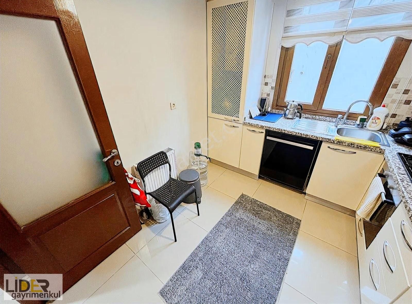 Lider'den İdealtepe Metroya Yakın 8 Yıllk 2.kat Ön Köşe Lüks 3+1 - Görsel 22