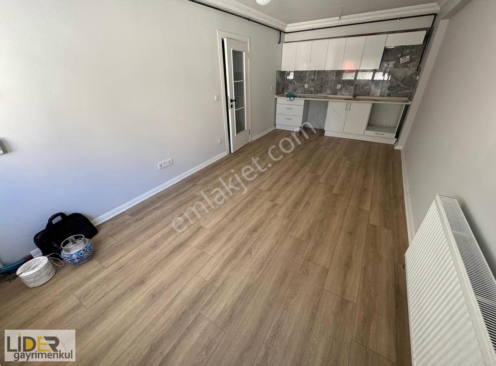 Lider'den Altıntepe'de Ulaşıma Yakın Ara Kat Sıfır Ön Cephe 1+1 - Görsel 6