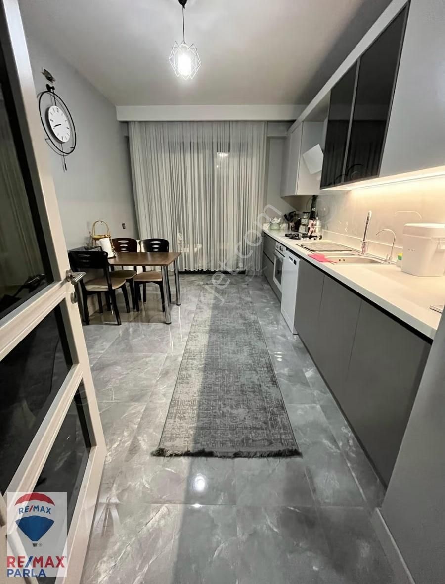 Canik Şehr-i Bahçe Bölge Uzmanı Rahşan Çam'dan Satılık 2+1 - Görsel 10