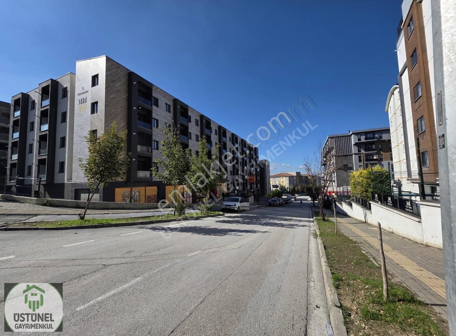 Üstünel'den Dumlupınar'da Yeni Sitede Ara Kat Mülkiyetli 2+1 - Görsel 17