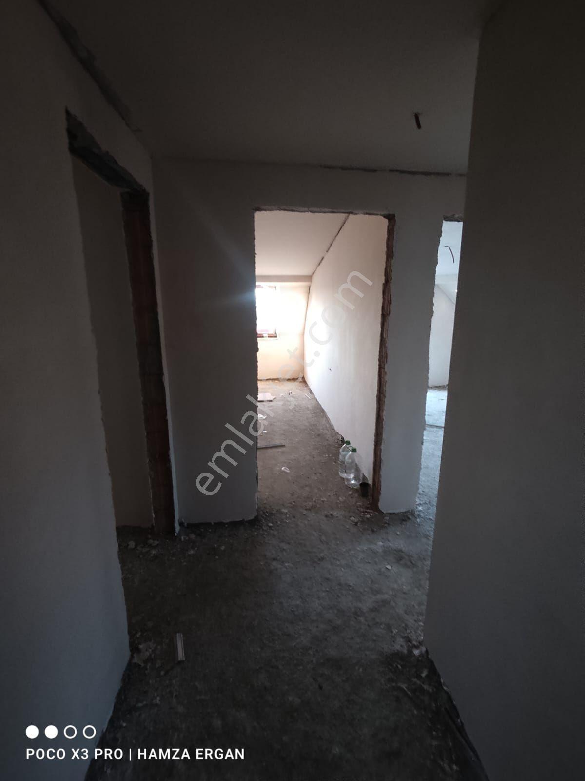 1.69 Krediyle Arnavutköy Taşoluk'ta Satılık Lüks 2+1 Çatı Kat Daire - Görsel 4