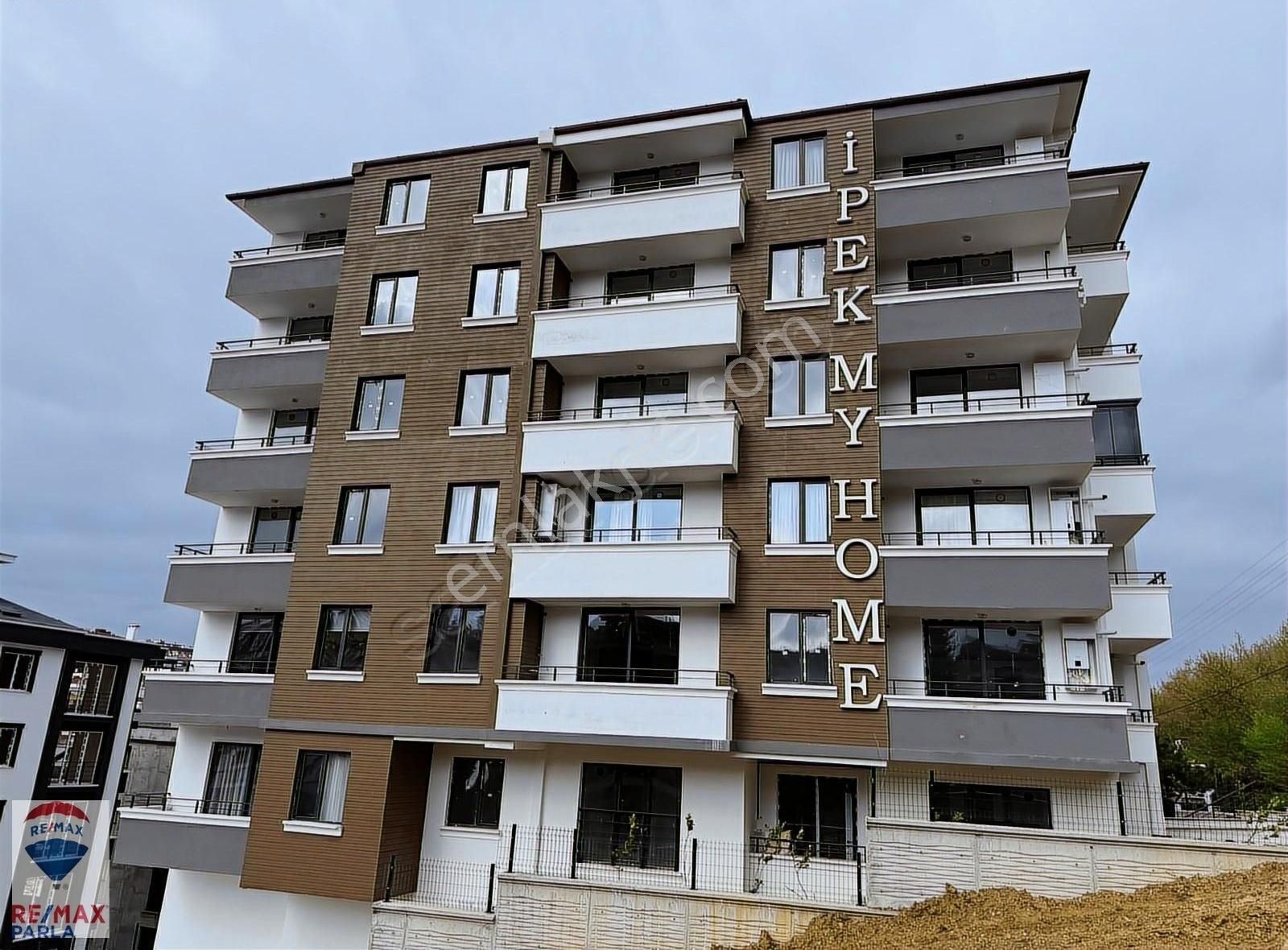 Atakum Körfez'de Müstakil Bahçeli Fırsat Fiyatlı 1+1