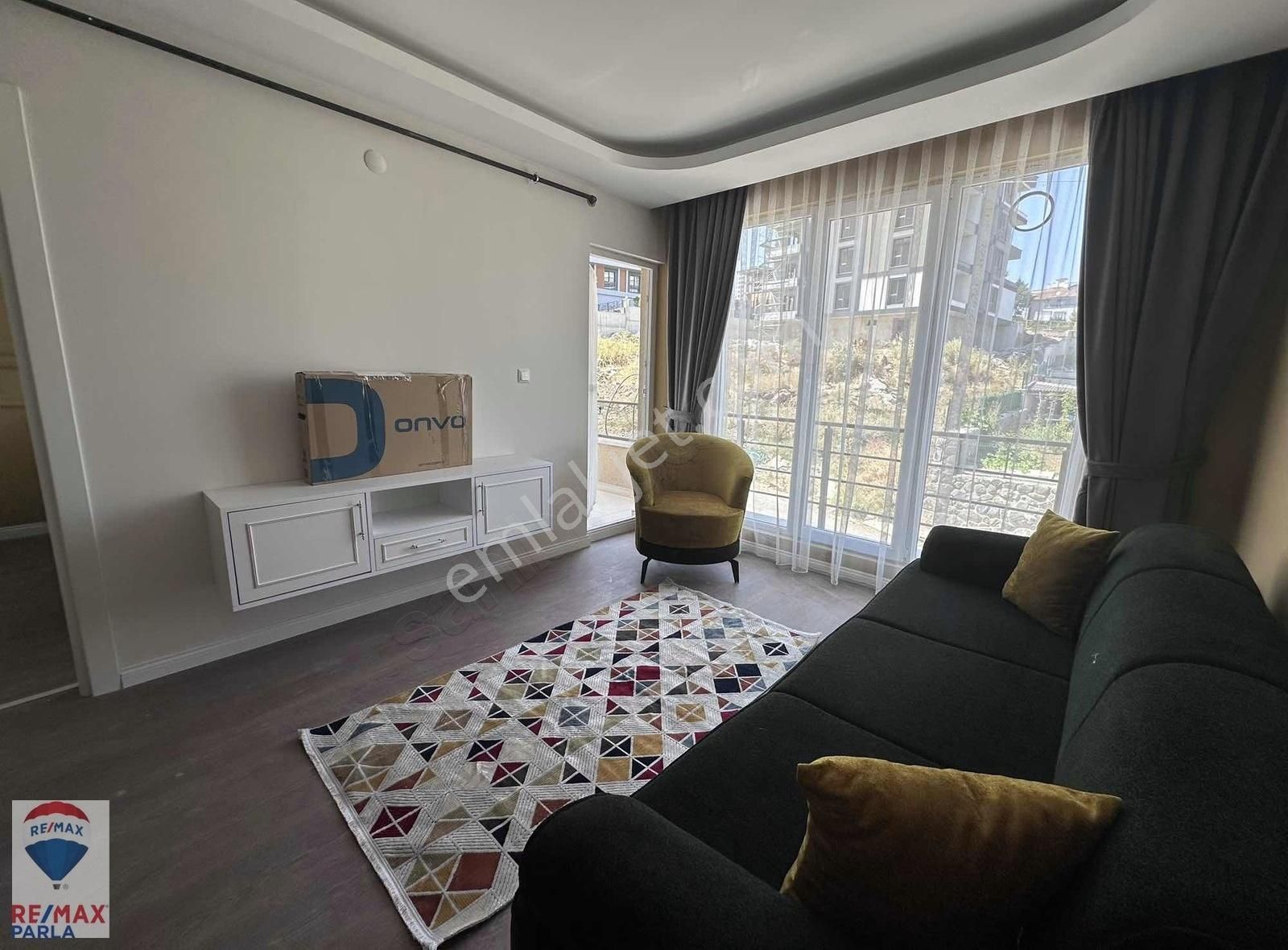 Remax Murat Kocaoğlu 'ndan Eşyalı Ara Kat 1+1 Fırsat - Görsel 2