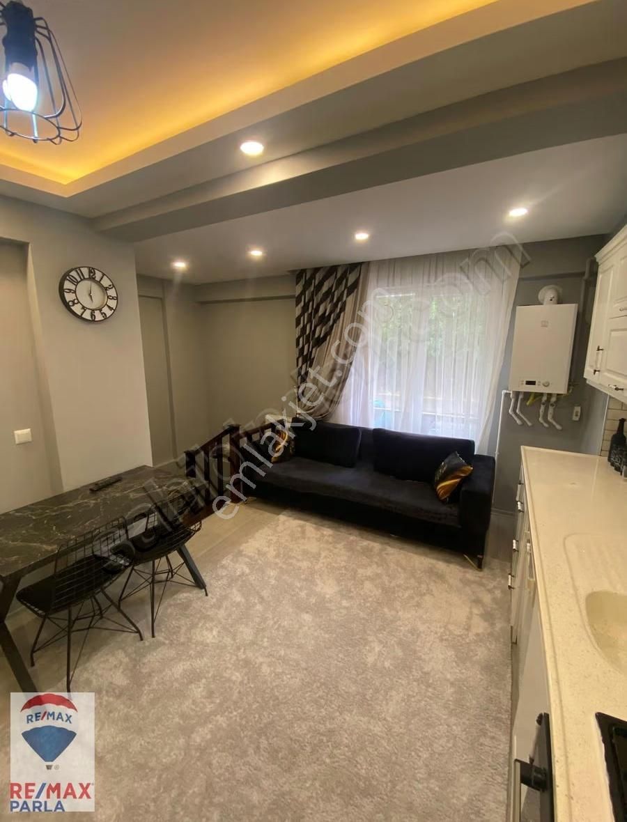 Yenimahalle Tramvay Durağına Yürüme Mesafesinde Satılık 1+1 Loft