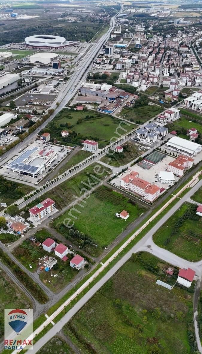 Tekkeköy Baki Esen Caddesinde 2752m2 Ticari+konut / Remax Gökhan - Görsel 2