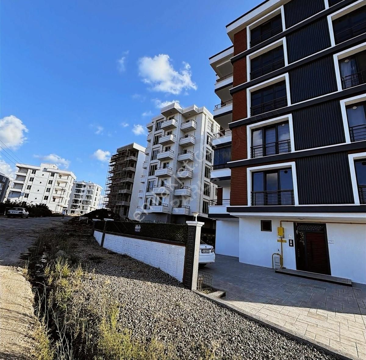 Parla Dan Deniz Manzaralı 1+1 Kupon Daire