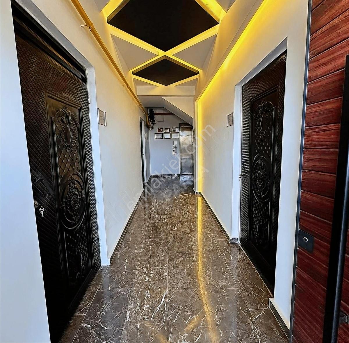 Parla Dan Deniz Manzaralı 1+1 Kupon Daire - Görsel 11