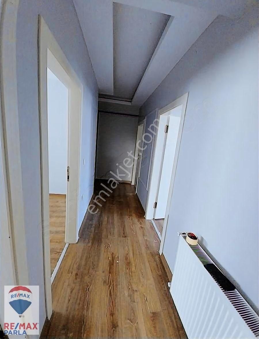 Remax Funda'dan Derebahcede Yatirimlik Kiracili 2+1 - Görsel 2