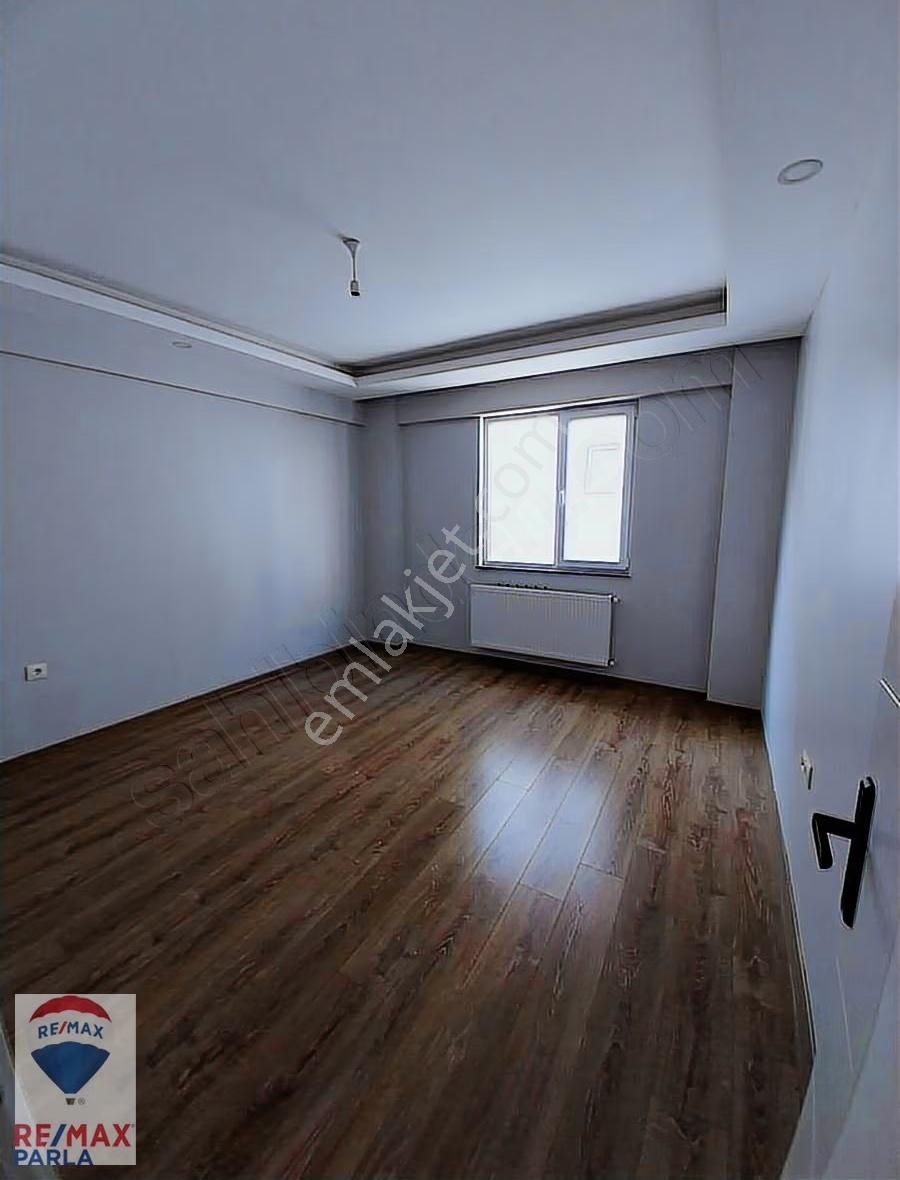 Remax Funda'dan Derebahcede Yatirimlik Kiracili 2+1 - Görsel 7