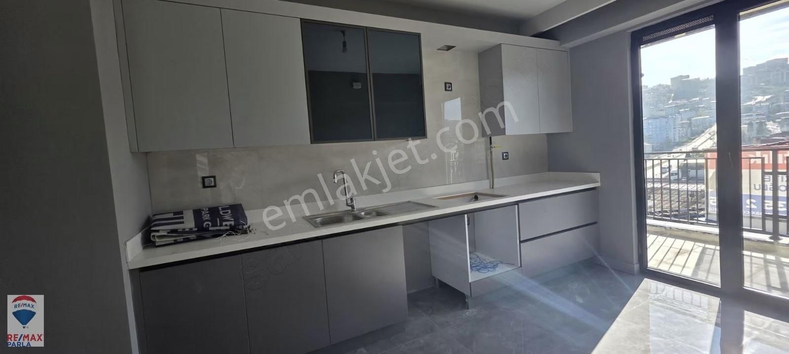 Remax Parla'dan Şehri Bahçe Konutlarında Satılık 2+1 Daire - Görsel 26