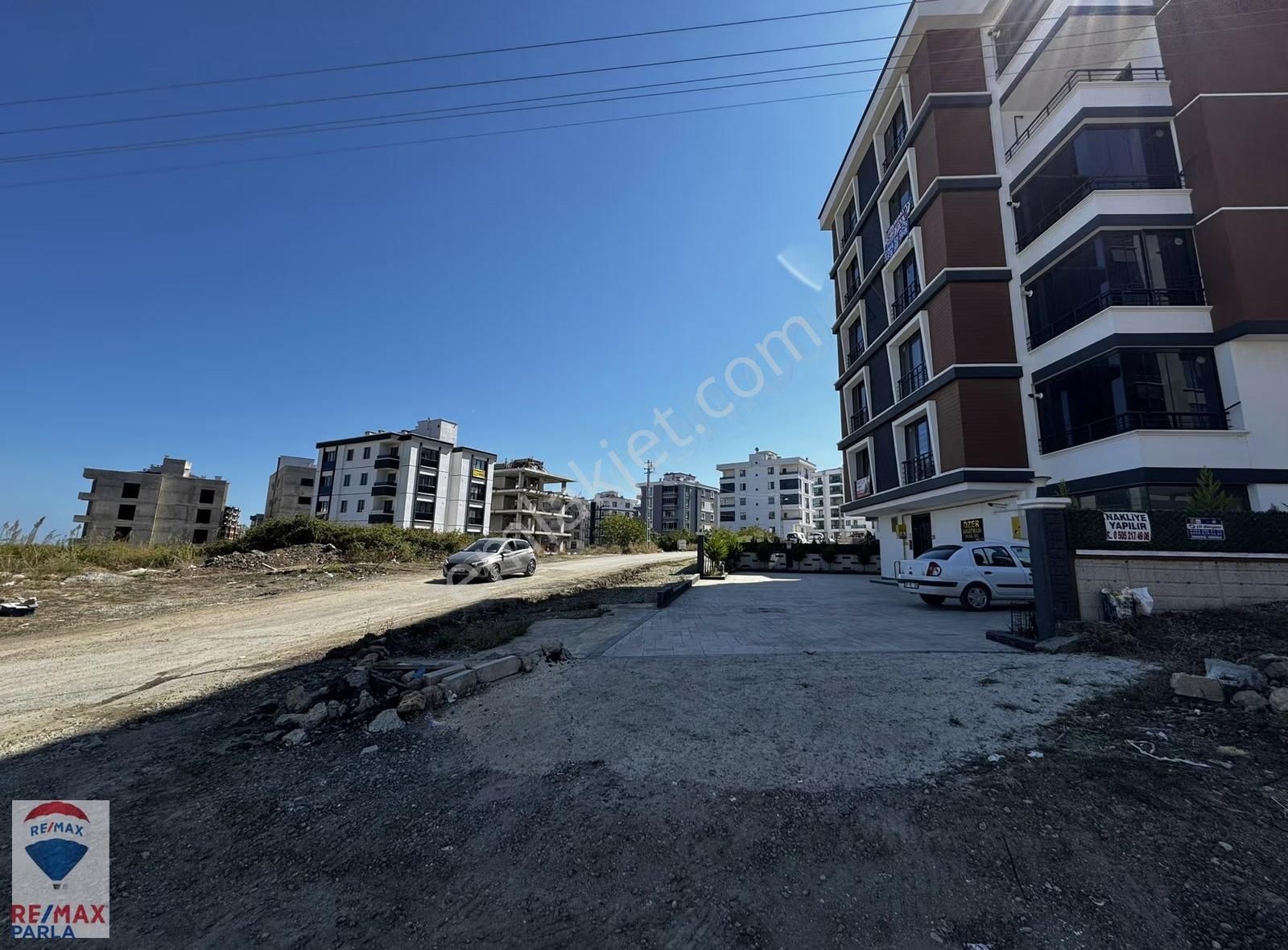 Ödeme Kolaylığı-yatırım Fırsatı-site Konforunda ! / Remax Gökhan - Görsel 29