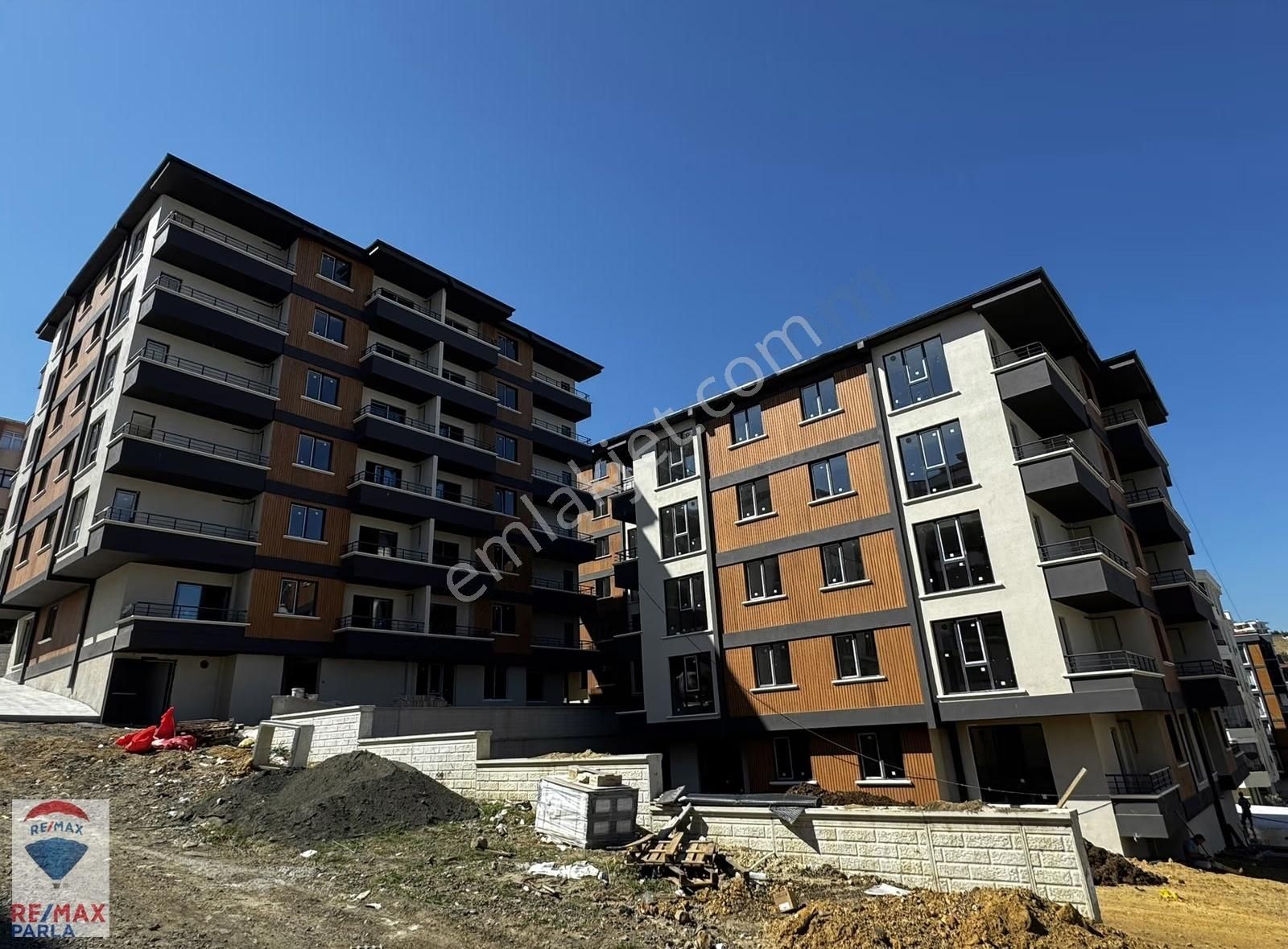 Ödeme Kolaylığı-yatırım Fırsatı-site Konforunda ! / Remax Gökhan - Görsel 30