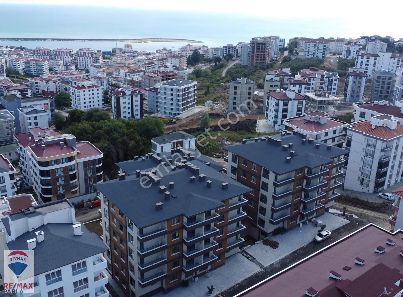 Ödeme Kolaylığı-yatırım Fırsatı-site Konforunda ! / Remax Gökhan