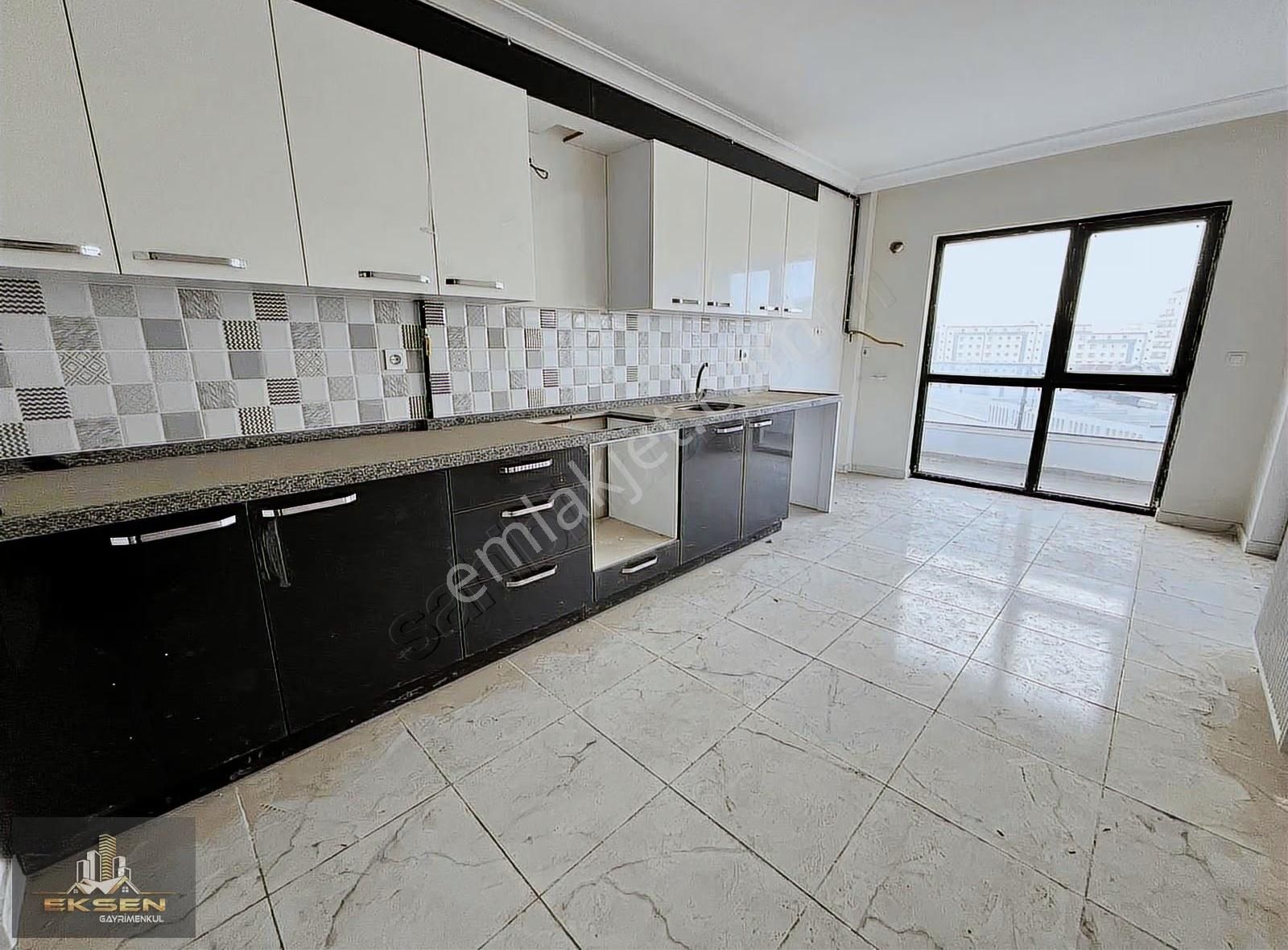 Eksen'den Güneşevler Merkezde Manzaralı Sıfır 4+1 Site Dairesi - Görsel 31