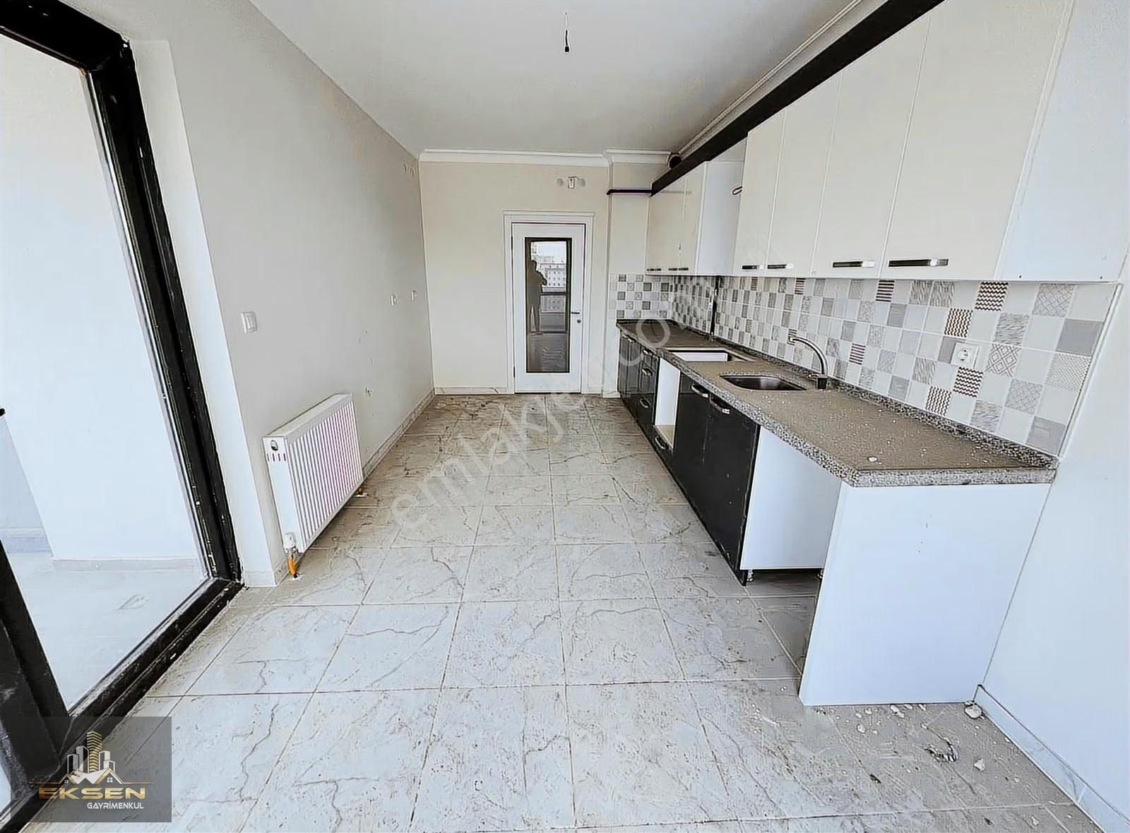 Eksen'den Güneşevler Merkezde Manzaralı Sıfır 4+1 Site Dairesi - Görsel 16