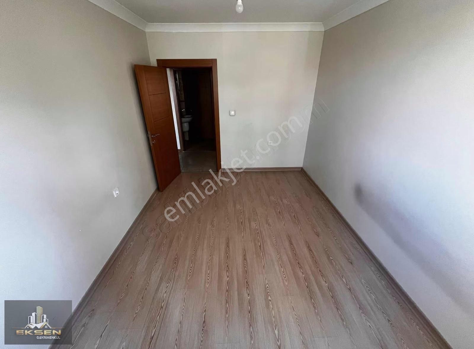 Güneşevlerin En Merkezi Noktasında Cadde Üzeri 3+1 Lüks Daire - Görsel 29