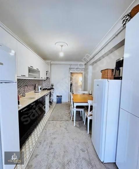 Fırsat!! Eksen Gayrimenkul'den Ön Cephe 3+1 Katta Daire - Görsel 3