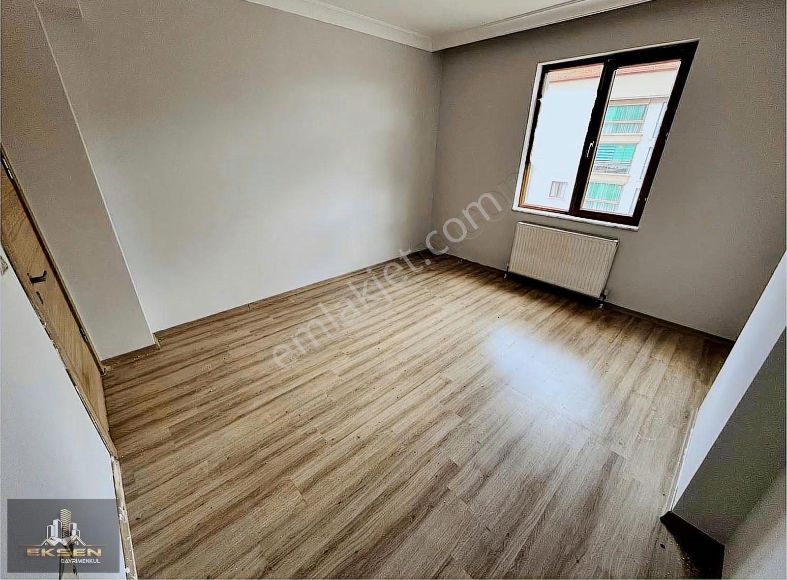 Eksen Gayrimenkulden Zafer Fırına Yakın 3+1 Katta Ön Cephe Daire - Görsel 12