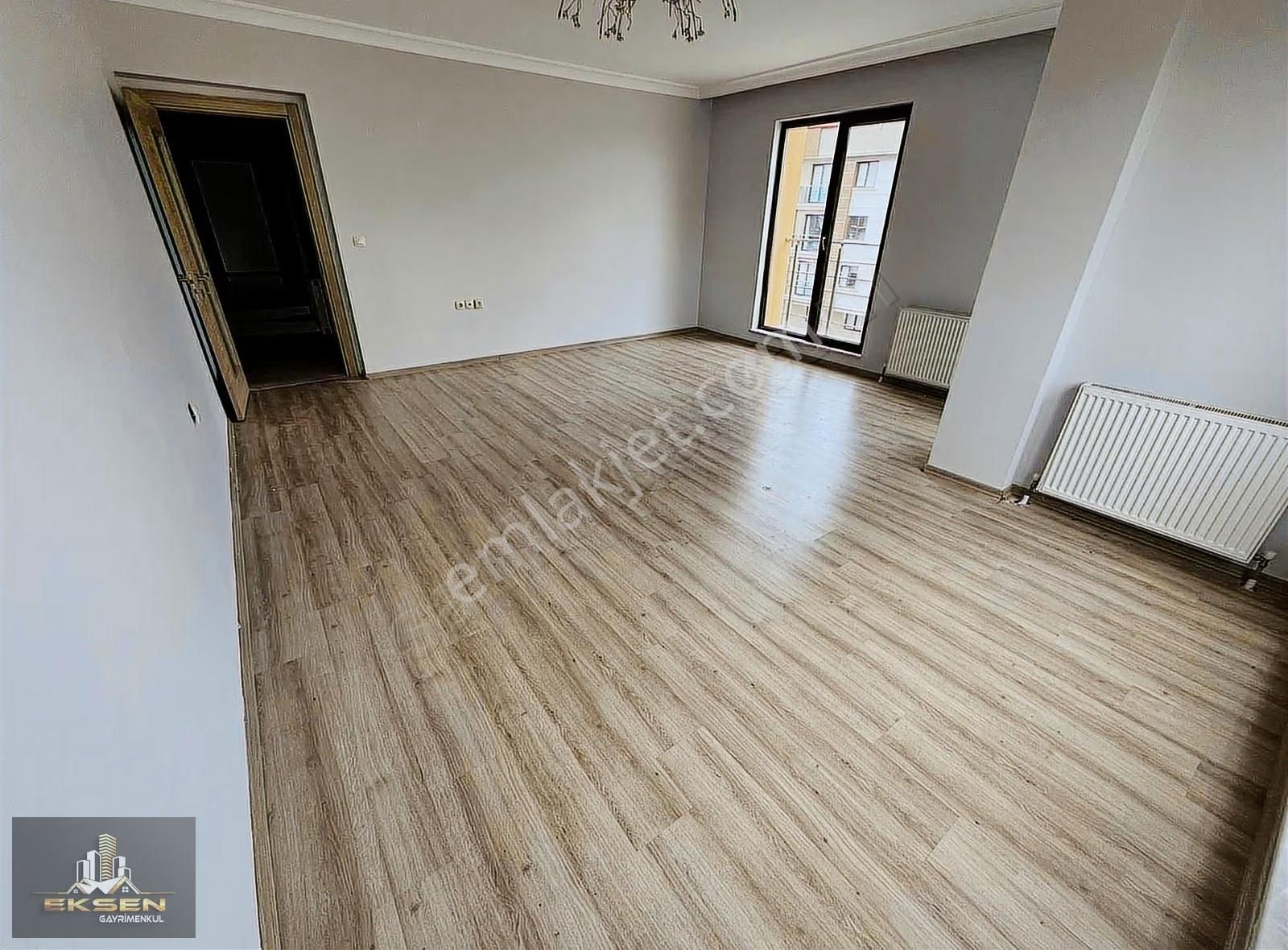 Eksen Gayrimenkulden Zafer Fırına Yakın 3+1 Katta Ön Cephe Daire - Görsel 6