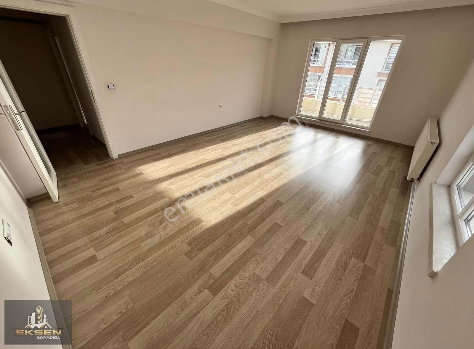 Celal Esat Arseven Caddesine Çok Yakın 3+1 Ara Kat Satılık Daire - Görsel 11