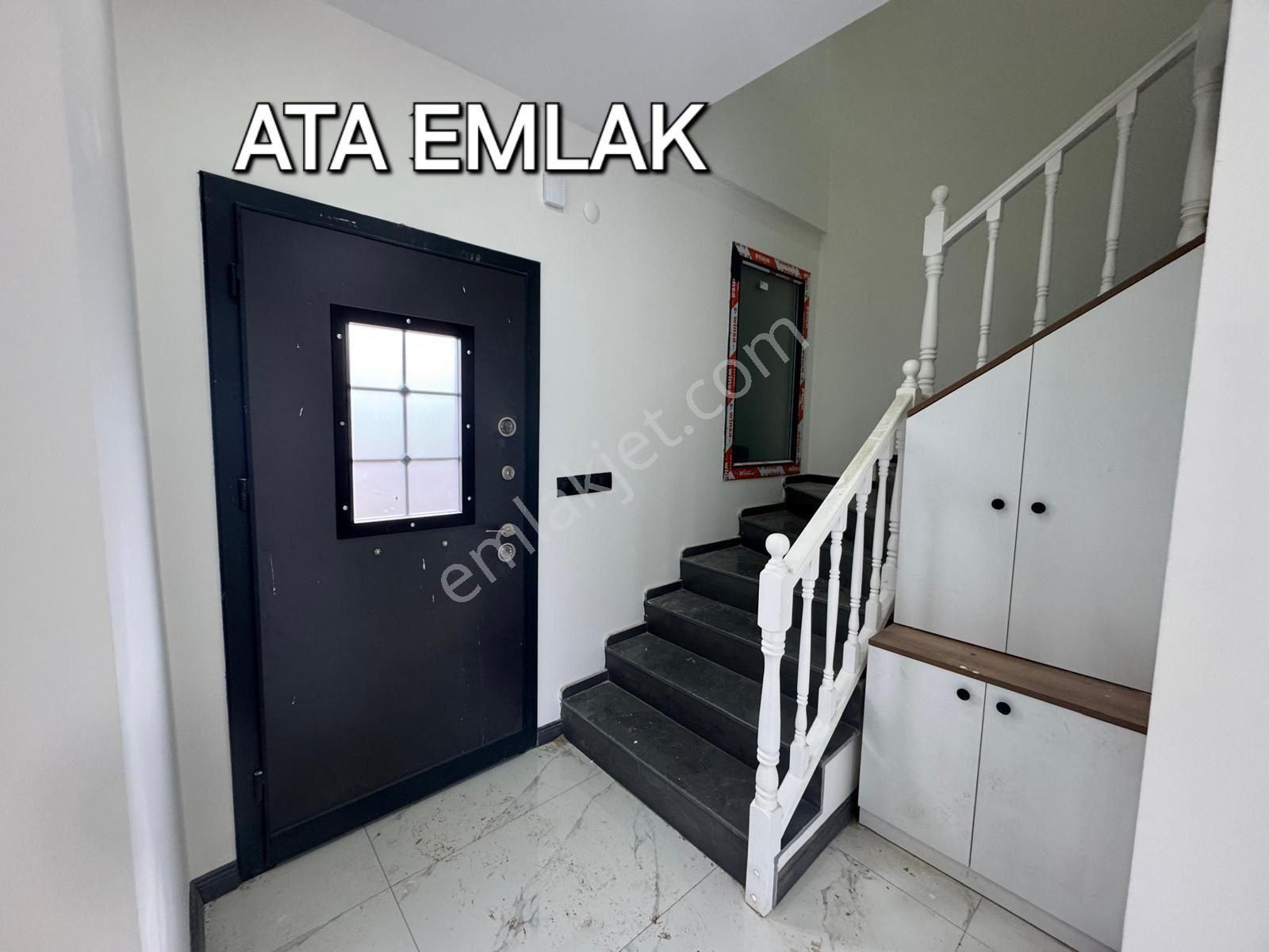 Davutlarda Havuzlu Sitede Köşe Konumlu Otoparklı Sıfır Villa - Görsel 8